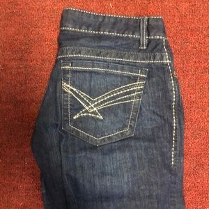 Women’s cinch  jeans